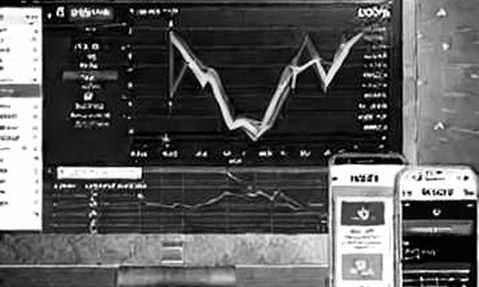 The Liquidity Ghost in Apollo's EasyJet Bid The Liquidity Ghost in Apollo's EasyJet Bid
